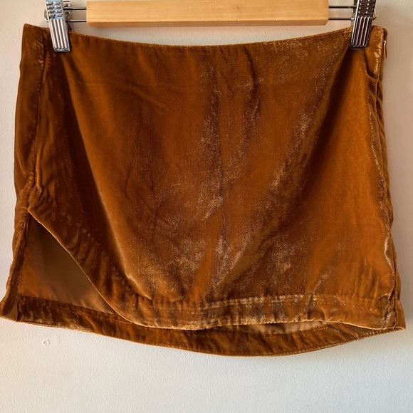 Free People Annalise Mini Skirt Velour BNWOT 0 - Picture 3 of 8